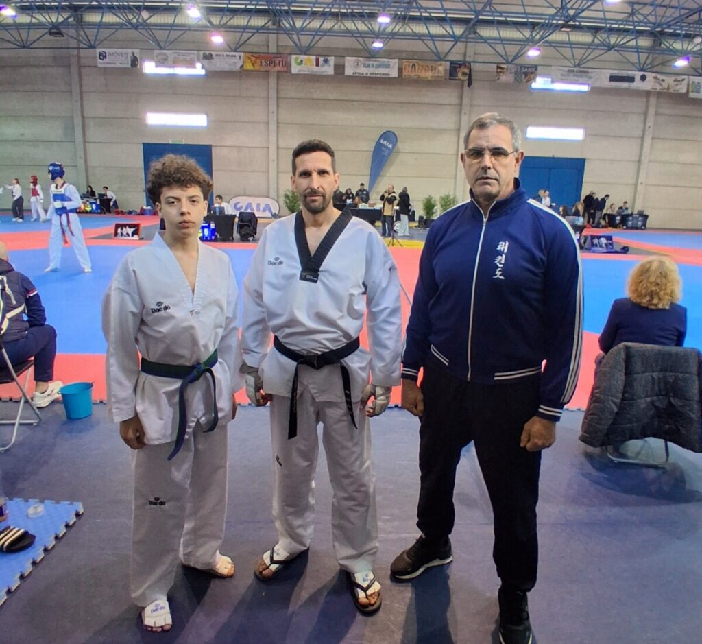  Pódio para atletas da Academia Fernando Loio no Campeonato Nacional de Taekwondo