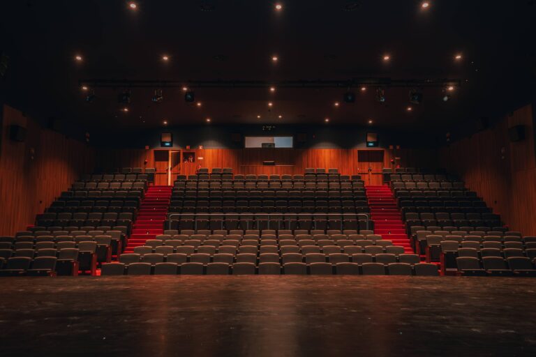 cinetratro oliveira de frades