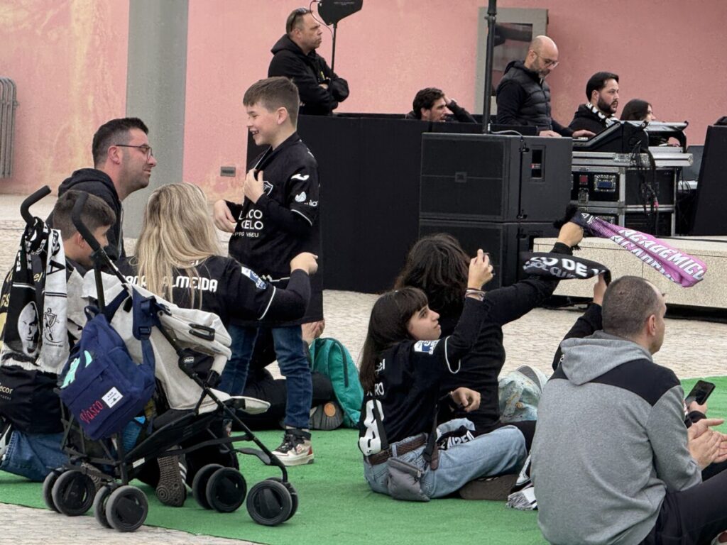  Académico de Viseu promove Fan Zone no Solar do Dão antes do jogo com o Felgueiras