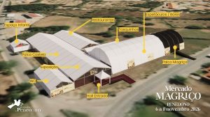 Aerial view of a festival site with labeled zones: Hall Entrance, Exposition, WC, Palacio Castelo, Restaurantes, Tasquinhas, Espetáculos/Bares, Palco Magrico, and Palco Castelo; Mercado Magrico event in Penedono, 6–8 November 2026.